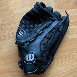 Wilson Baseball Glove